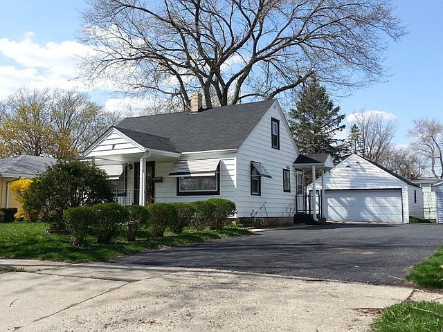1st image of 1923 Barton Blvd