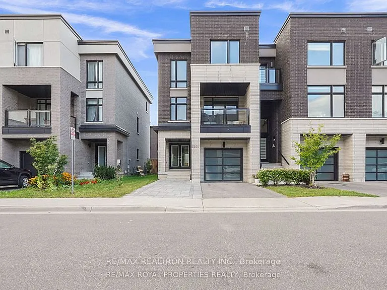 1357 Gull Cross — Photo 1