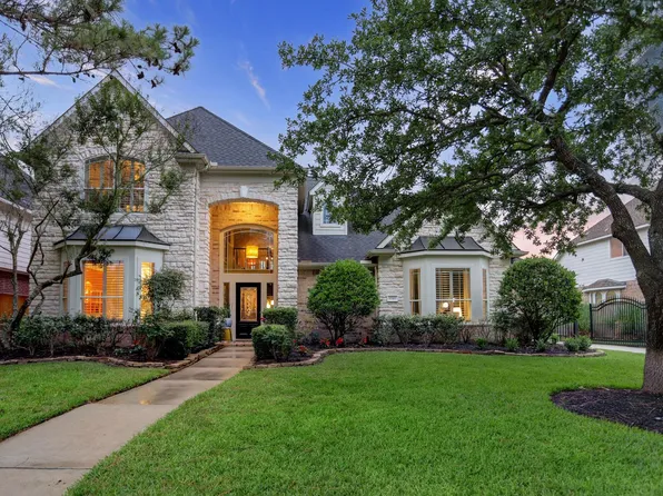 10411 Harnwell Crossing Dr, Spring, TX 77379