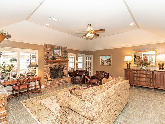 5th image of 4506 Tutbury Ct
