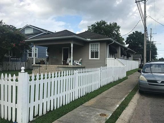3rd image of 5603 Woodlawn Pl
