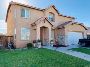 8724 San Jacinto Ave, Hesperia, CA 92344