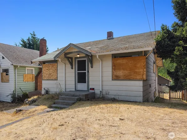 943 N 103rd Street, Seattle, WA 98133