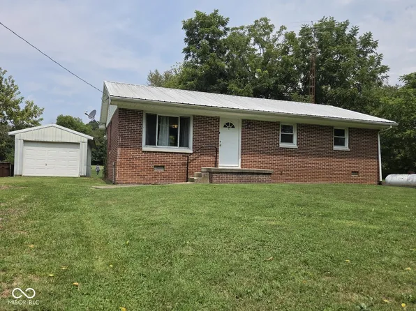 6280 E County Road 200 S, Butlerville, IN 47223