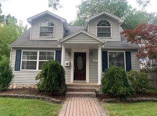 1847 Webster St, Birmingham, MI 48009