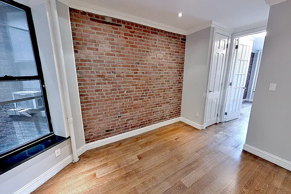 Rented by Centennial Properties NY | media 3