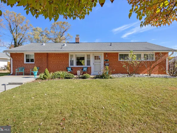 5515 Inverchapel Rd, Springfield, VA 22151