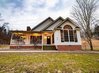 4361 Prices Creek Rd, Huntington, WV 25701