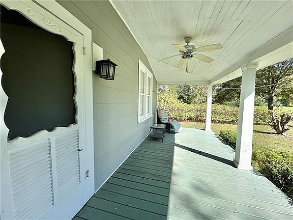 2nd image of 50052 Antioch Rd