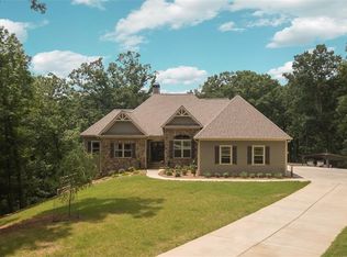 3390 Robinson Rd, Gainesville, GA 30506