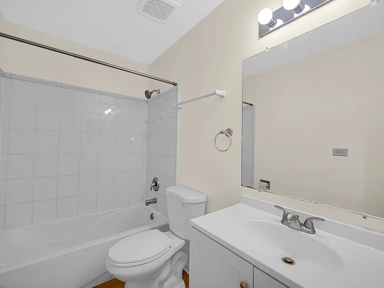 1807 Whitney Dr — Photo 17