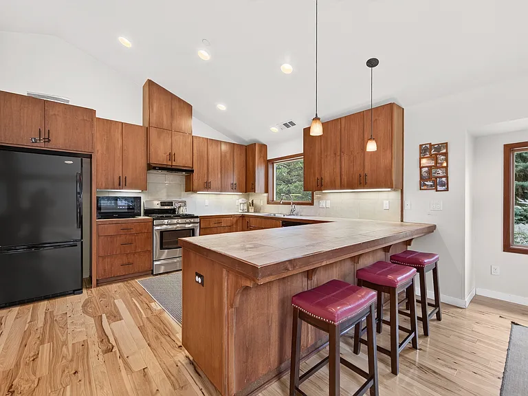 13412 Solvang Way — Photo 16