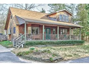 186 Mill St photo 1