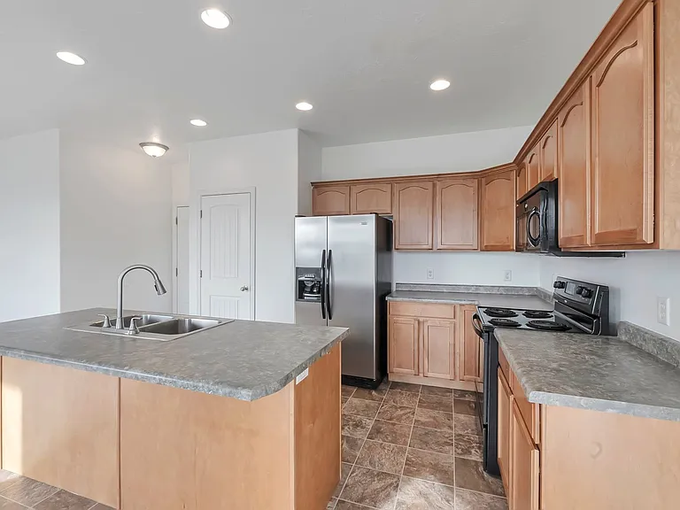 59 W Condor Rd — Photo 4