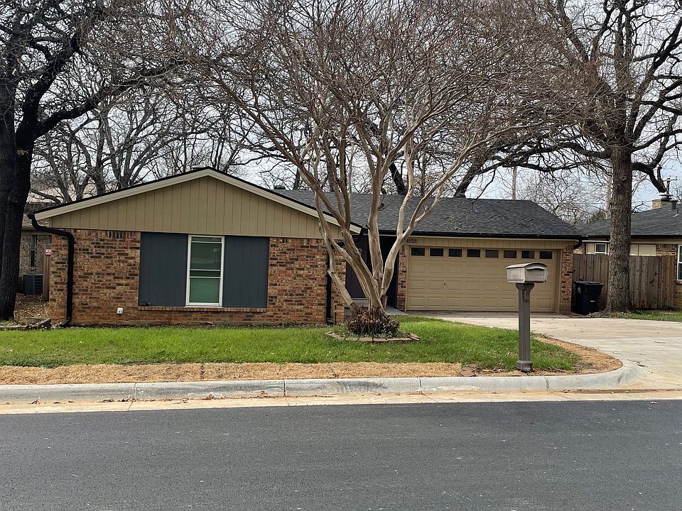 1st image of 4918 Crest Dr