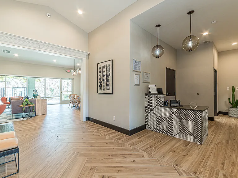Kinwood Apartments — Photo 10