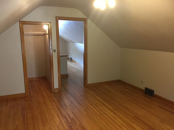 5th image of 931 Randolph Ave