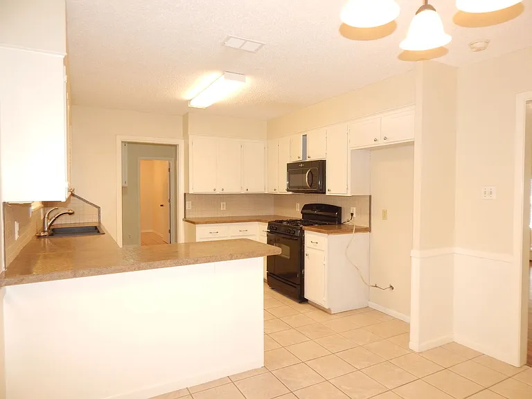 905 David Dr — Photo 14