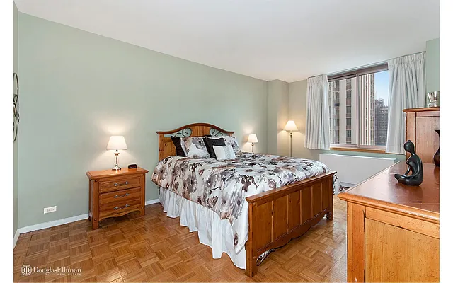 Rented by Douglas Elliman | media 34