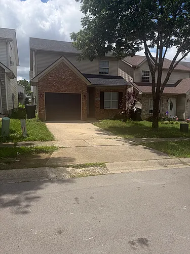 2408 Justin Pl Photo 1