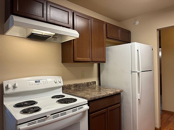 5th image of 2709 & 2731 15th St S #303