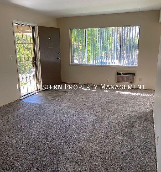 1st image of 2496 Almaden Rd #4