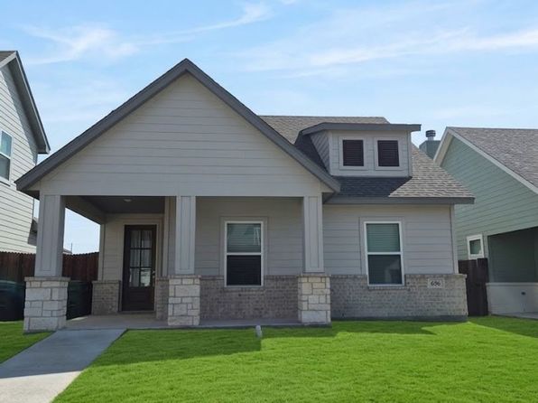 656 The Cottages Dr