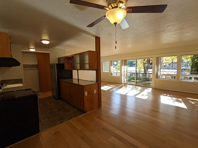 Park Village Apartments — Photo 36