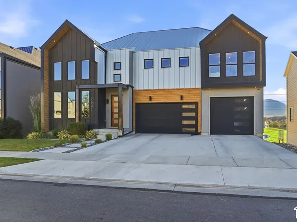 7641 S Brinkerhoff Dr, West Jordan, UT 84084
