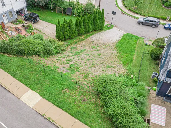 313 Beaver Rd, Sewickley, PA 15143