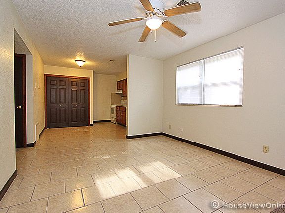5th image of 2830 Whitener St APT 1