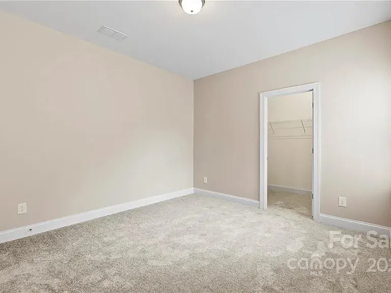 733 Herrin Ave — Photo 20