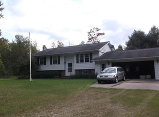 8621 W Kelly Rd, Lake City, MI 49651