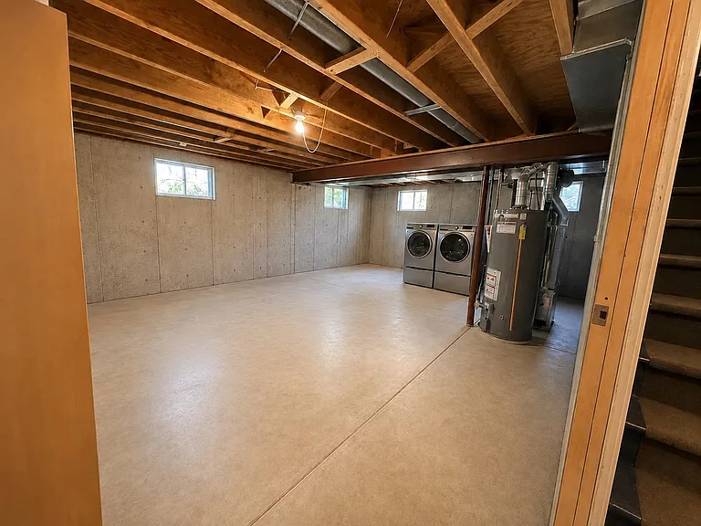 5902 S Ironton Ct — Photo 15