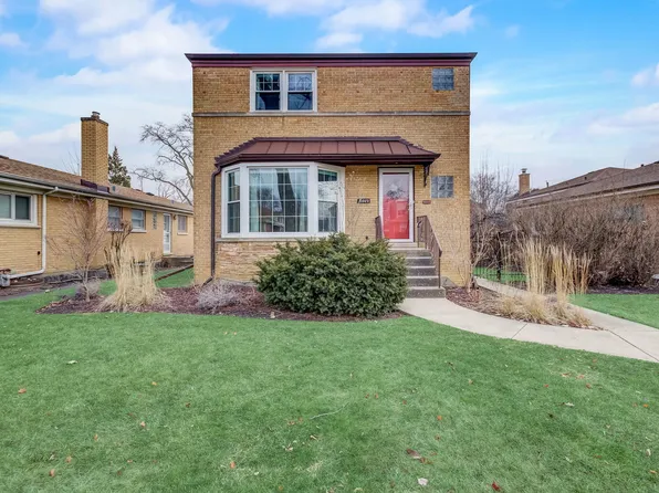 8449 N Central Park Ave, Skokie, IL 60076