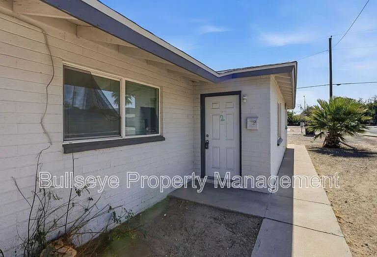 5645 S 6th St #2 — Photo 3