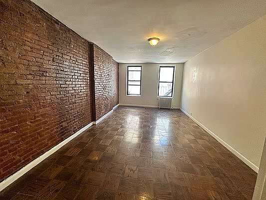 2nd image of 344 E 61st St APT 15