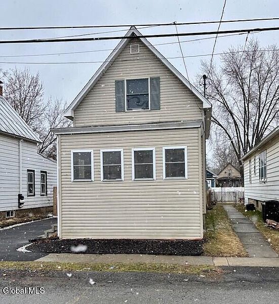 2nd image of 36 Archibald Street