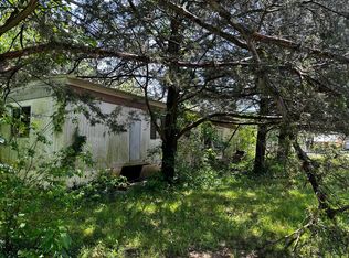 26 Reuben Ln, Branson West, MO 65737