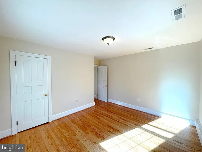 4085 Hallowing Point Rd — Photo 24