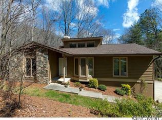 100 Ridgeview Dr, Hendersonville, NC 28792