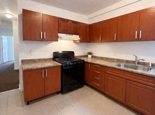 288 S 6th St #2, Newark, NJ 07103