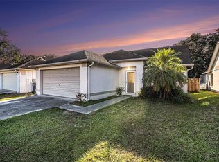 2070 Sarah Louise Dr, Brandon, FL 33510