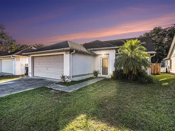 2070 Sarah Louise Dr, Brandon, FL 33510