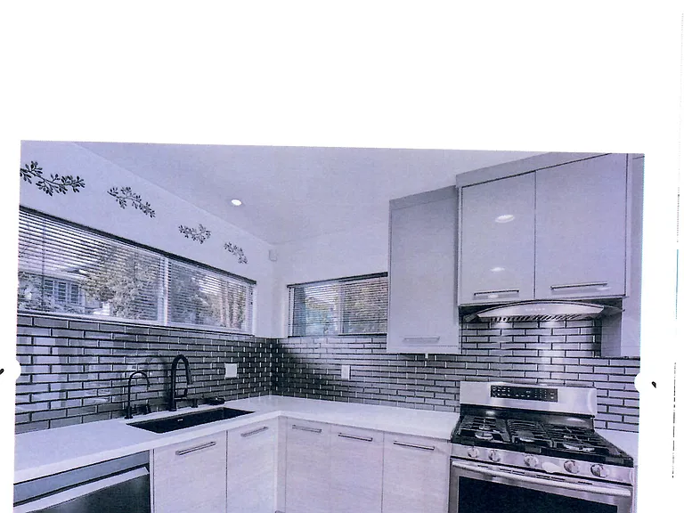 3439 Winslow Dr — Photo 3