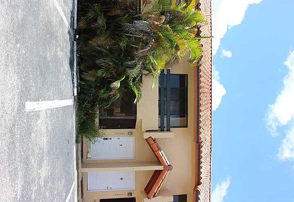 2nd image of 10051 SW 77th Ct