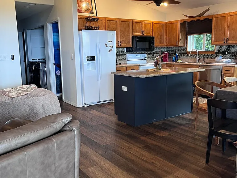 73-1184 Kahuna Ao Rd — Photo 22