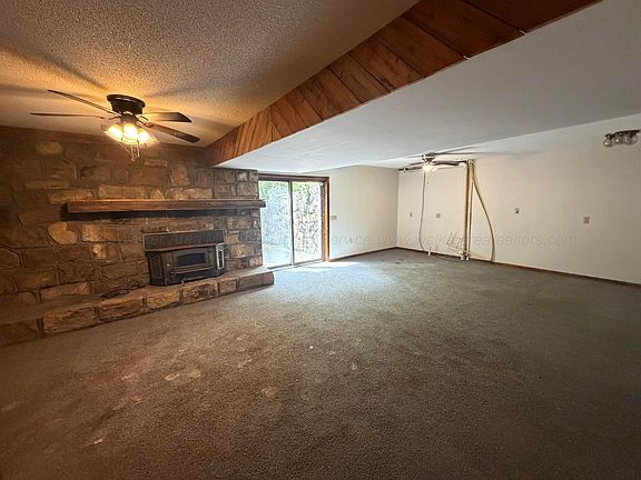 4th image of 180 Northwoods Rd