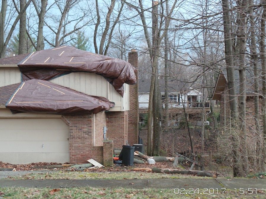 2nd image of 925 Sleepy Hollow Pl