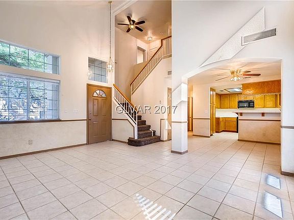 3rd image of 4021 Madrone Dr